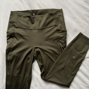 All in Motion Flex High Rise 7/8 Legging - Olive Green